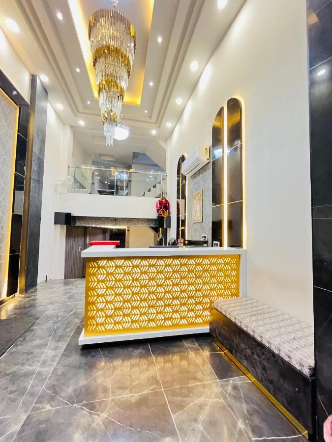 Hotel Red Stone Inn - Near New Delhi Railway Station - Paharganj Exterior photo